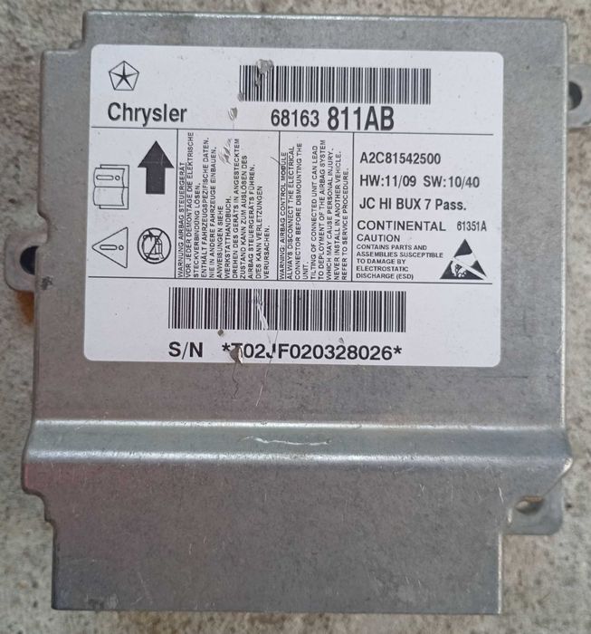 Блок AIRBAG для fiat freemont 68163811AB