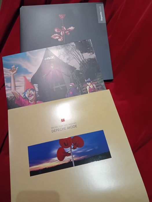 3 vinis, semi-novos, Depeche mode + Gorillaz
