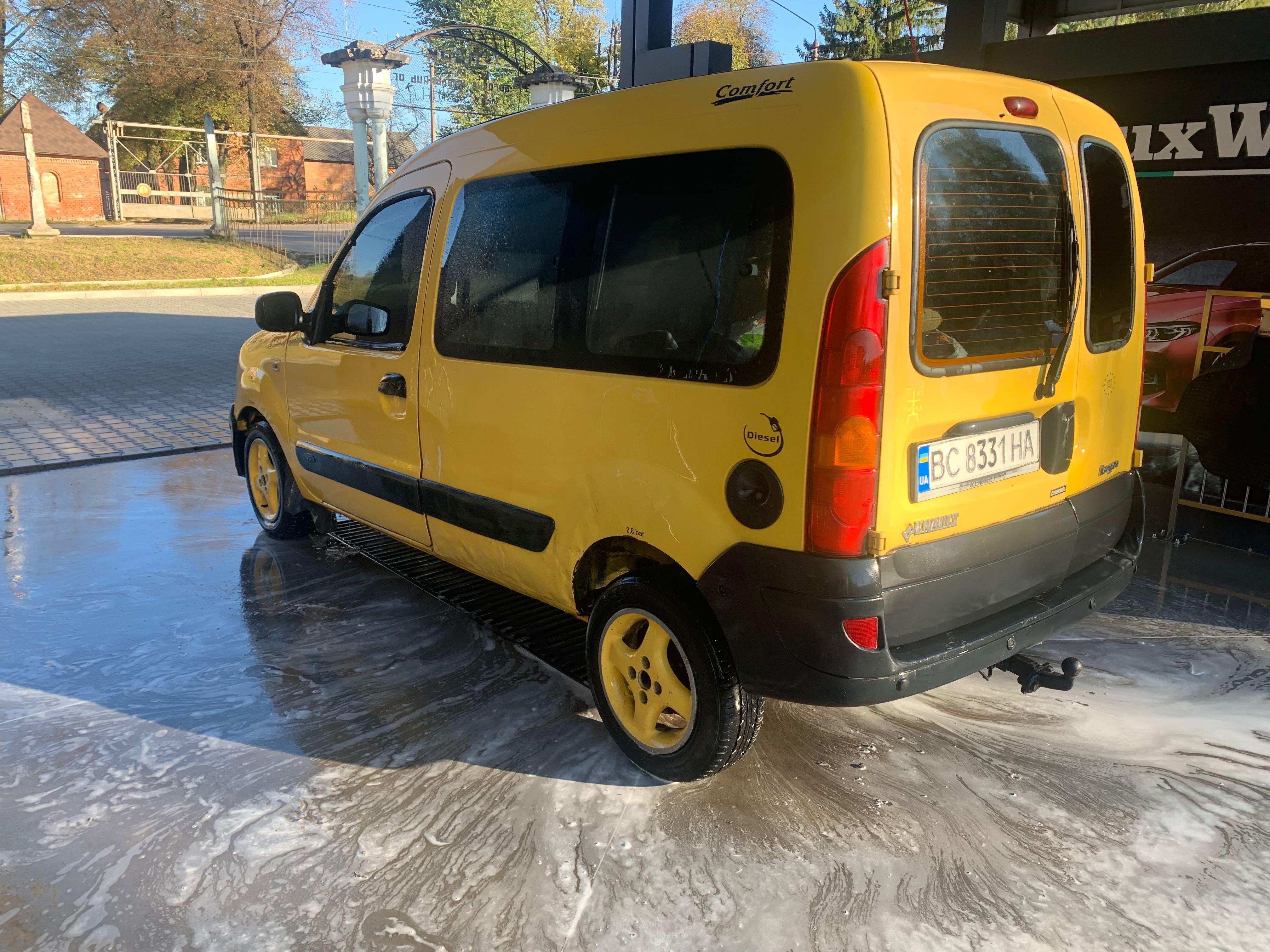 Продам кенго пасажир