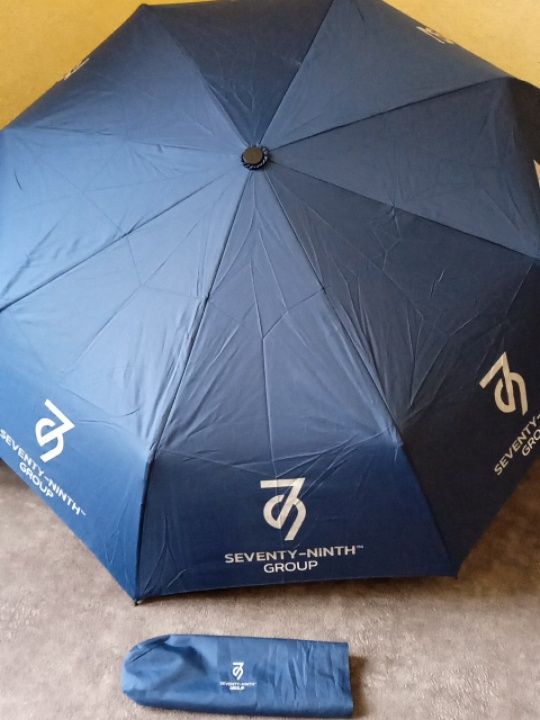 Стильный  новый зонт с принтом