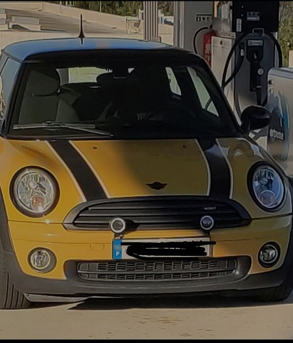 Mini Cooper R56 1.6 gasolina - 120 cv