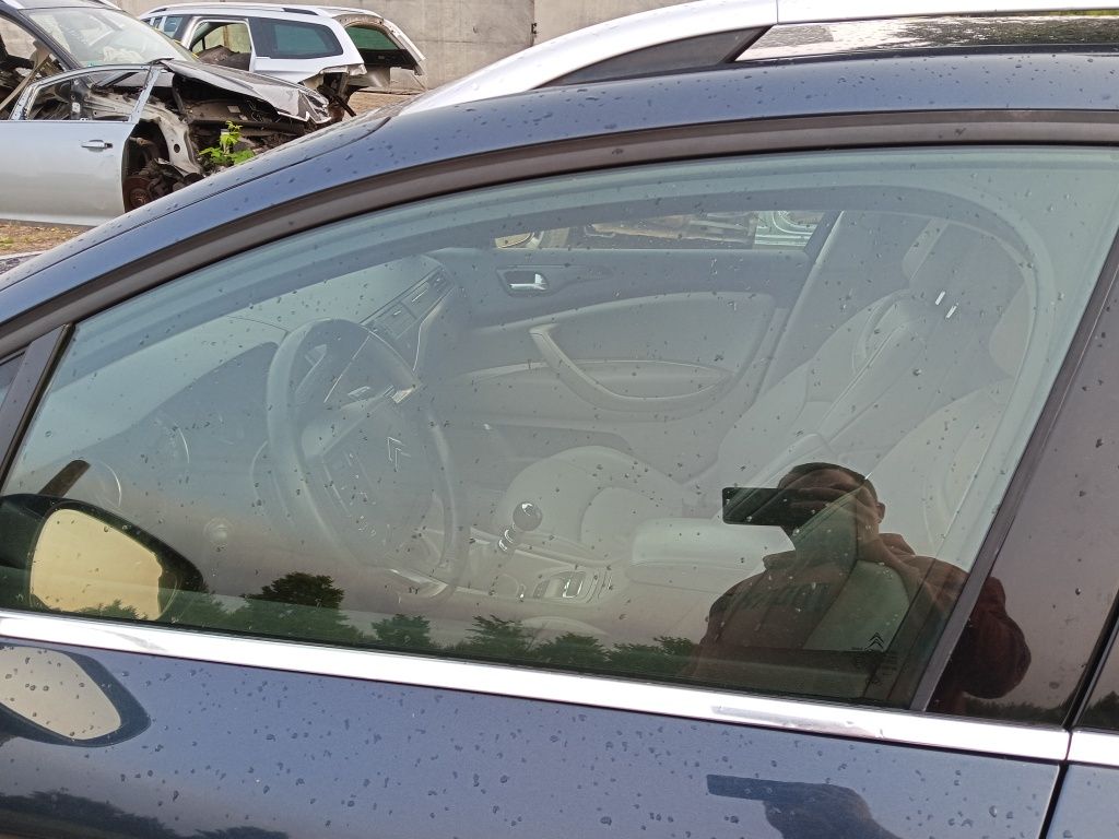 Szyba drzwi lewy przód akustyczna citroen C5 x7 III