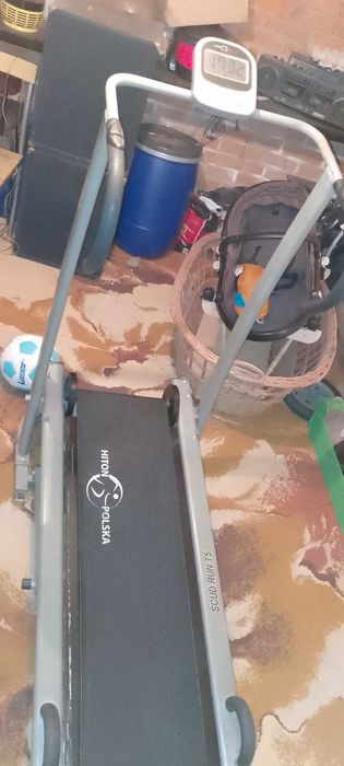 Bieżnia mechaniczna mało używana skladana