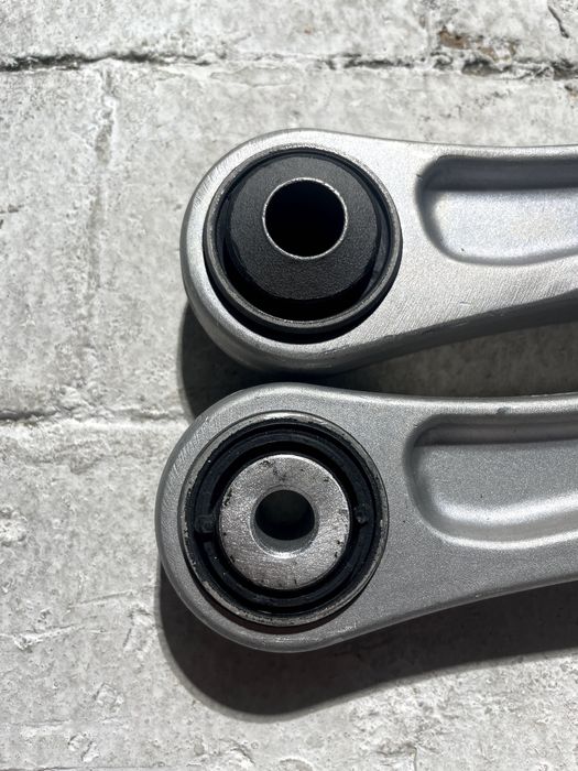 НОВИЙ комлпект важелів Touareg, Cayenne, Q7