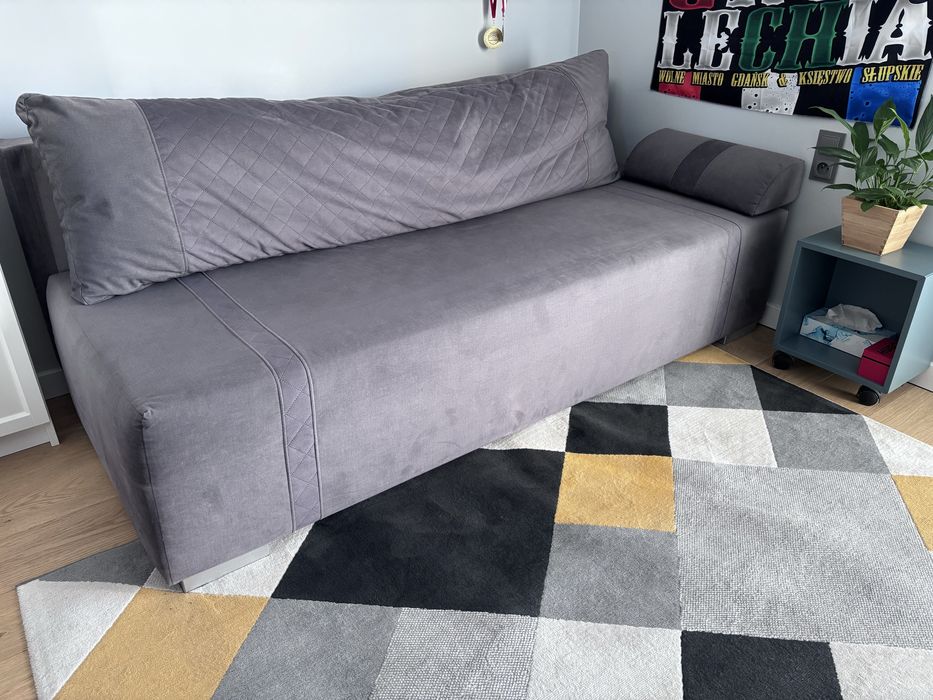 Kanapa rozkladana (sofa) Agata meble stan bdb