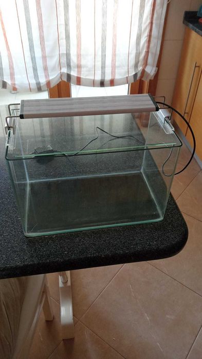 Aquário NOVO 20L+ Luz LED de 3 modos