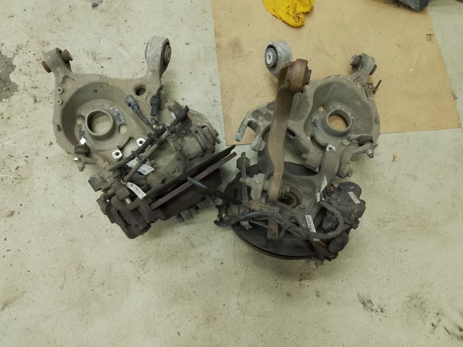 Ford edge MK2,AWD,4x4,wahacz tył,tylna zwrotnica,piasta tył lewa,prawa