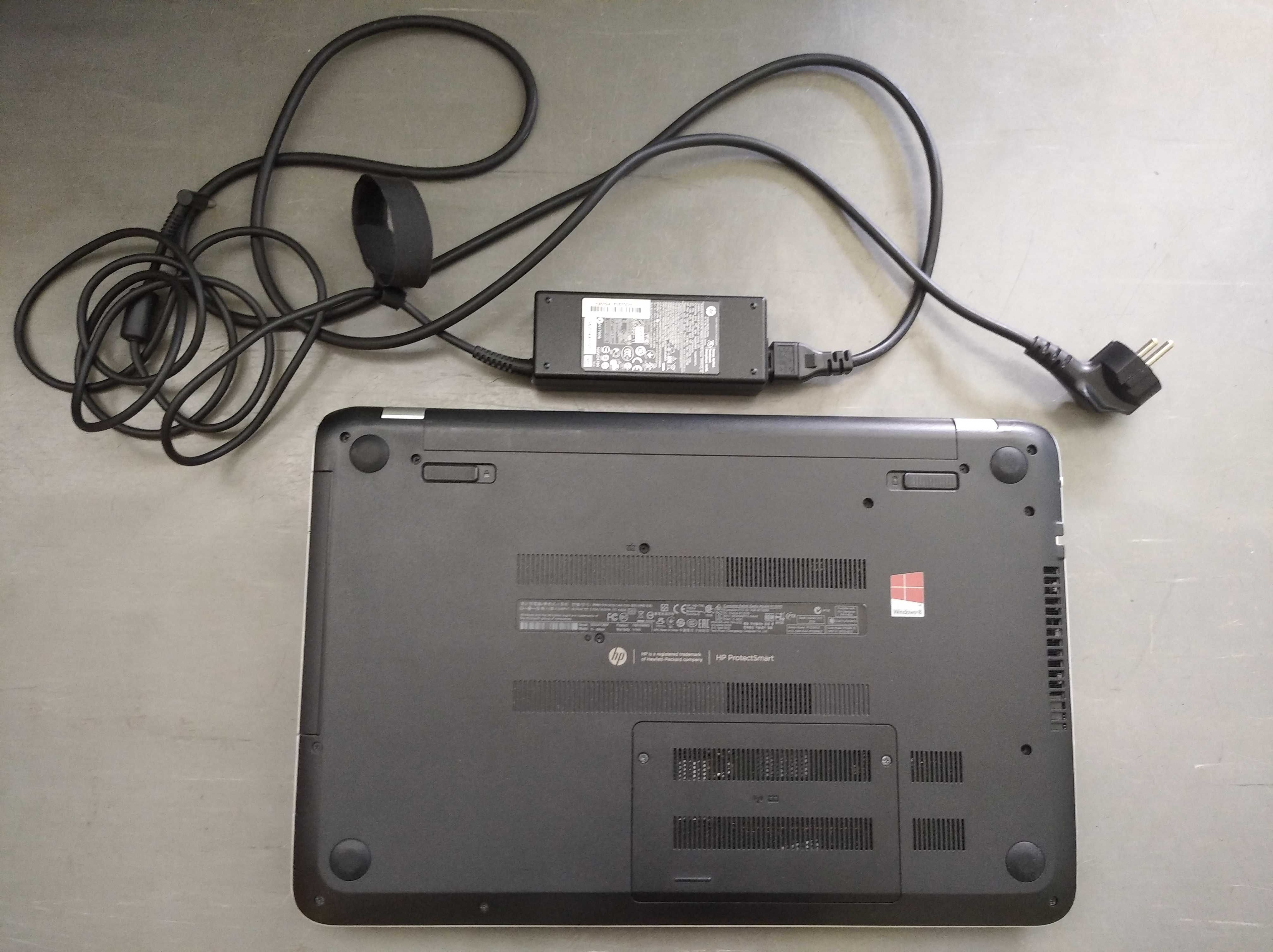 laptop hp pavillion 2 dyski ladny stan prawie jak nowy duzo zdjec