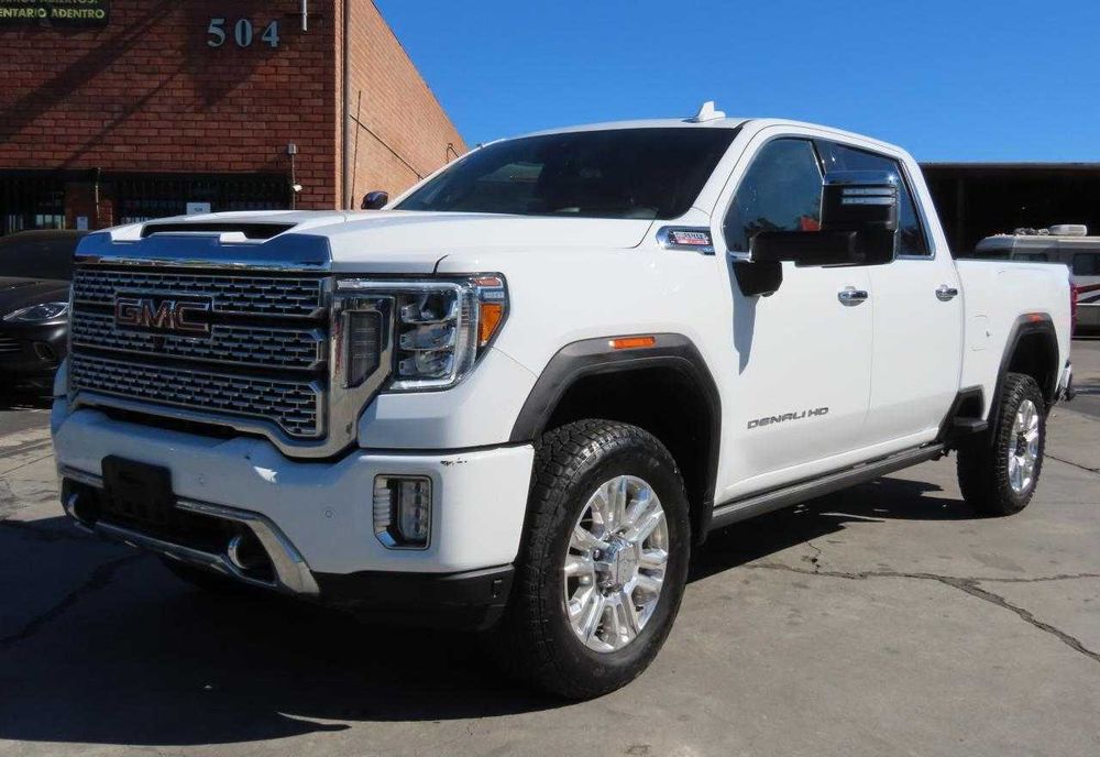 GMC Sierra 2022 року