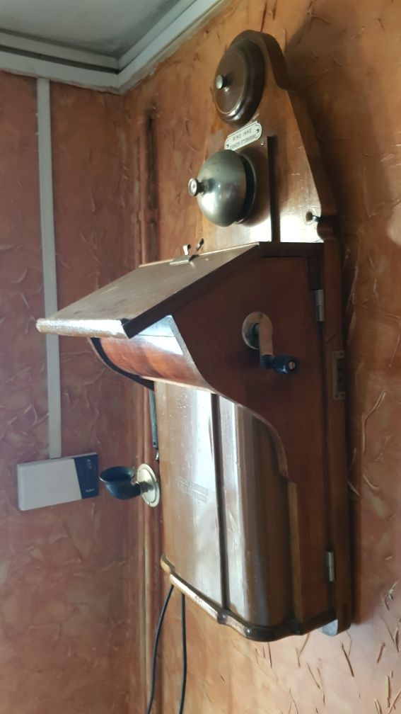 XIX w Zabytkowy Telefon z około 1910 roku  rna Ścianę w Super Stanie