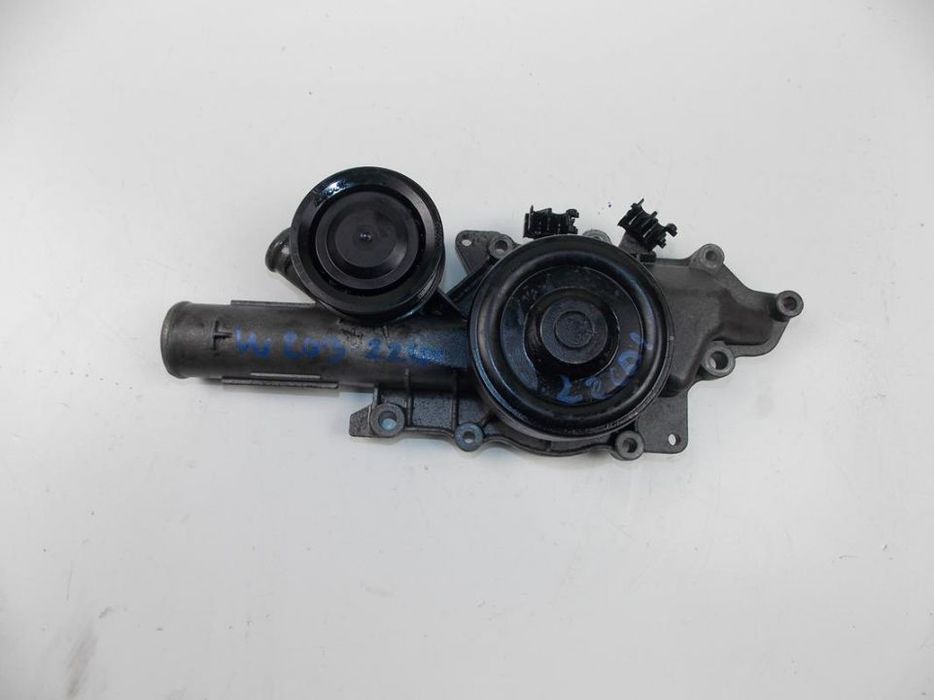 POMPA WODY MERCEDES C-KLASA W203 2.2 CDI