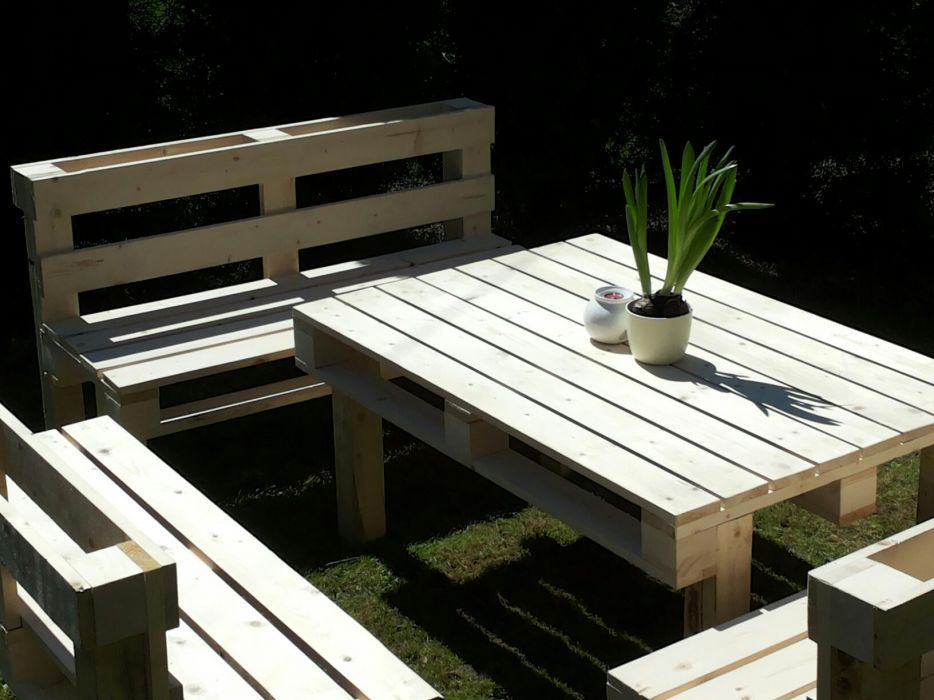 Meble ogrodowe z palet,komplet wypoczynkowy,stół, ławki. Transport.
