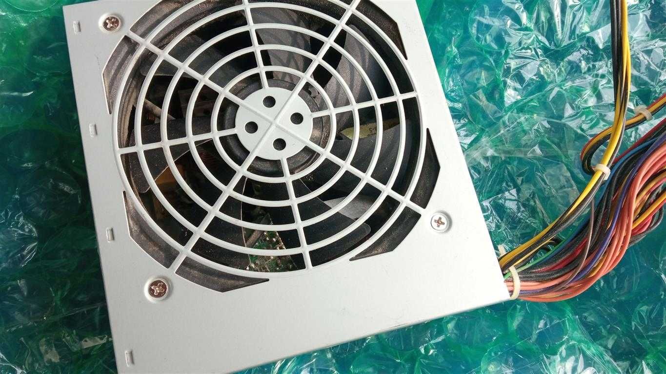 Блок питания FSP 400W PNR , ATX