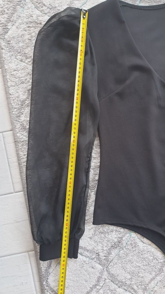 Bluzka Body czarne eleganckie tiulowe rękawy