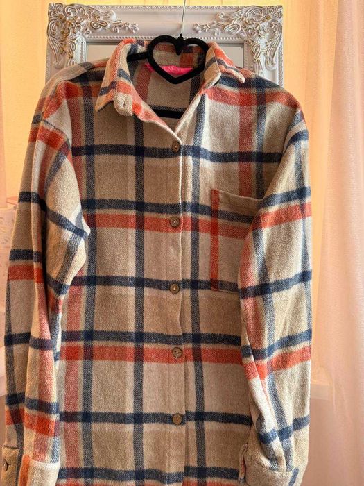 Продам сорочку, рубашку в клітинку