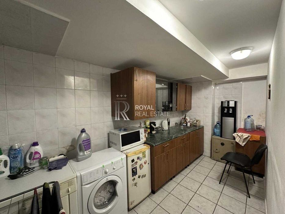 Продаж Офісу центр Шевченківський метро КПІ 219 м2 з фасадним входом