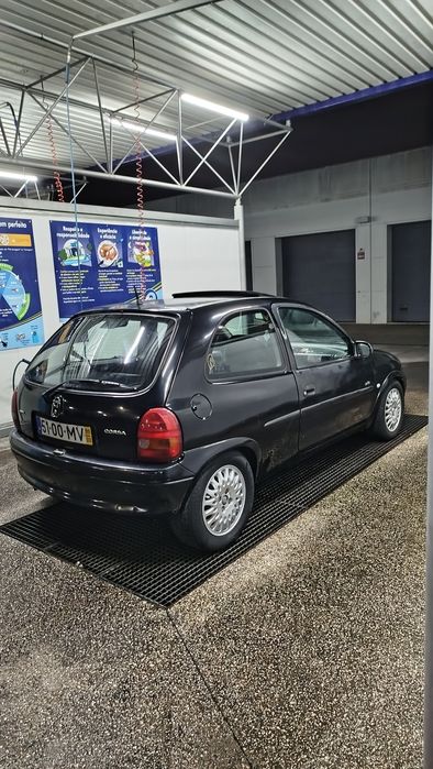 Opel corsa B 1.0 99
