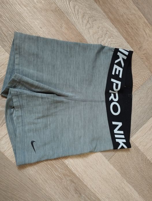 Компрессионные шорты Nike pro p. XS