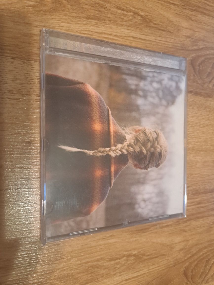 Taylor Swift "Evermore"