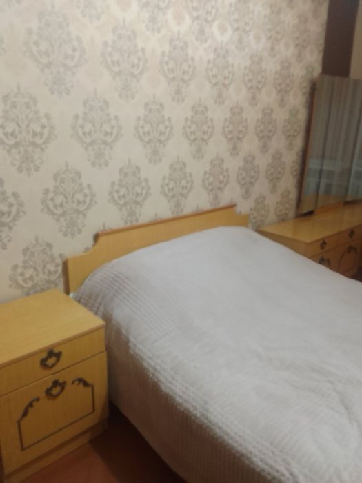 Шафа ліжко трюмо тумби