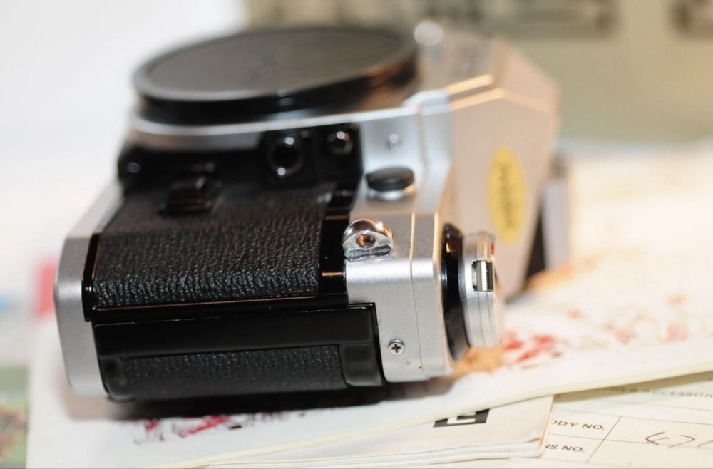 Canon Ae-1 c/ Caixa Original - 100% funcional + Documentos e Manuais