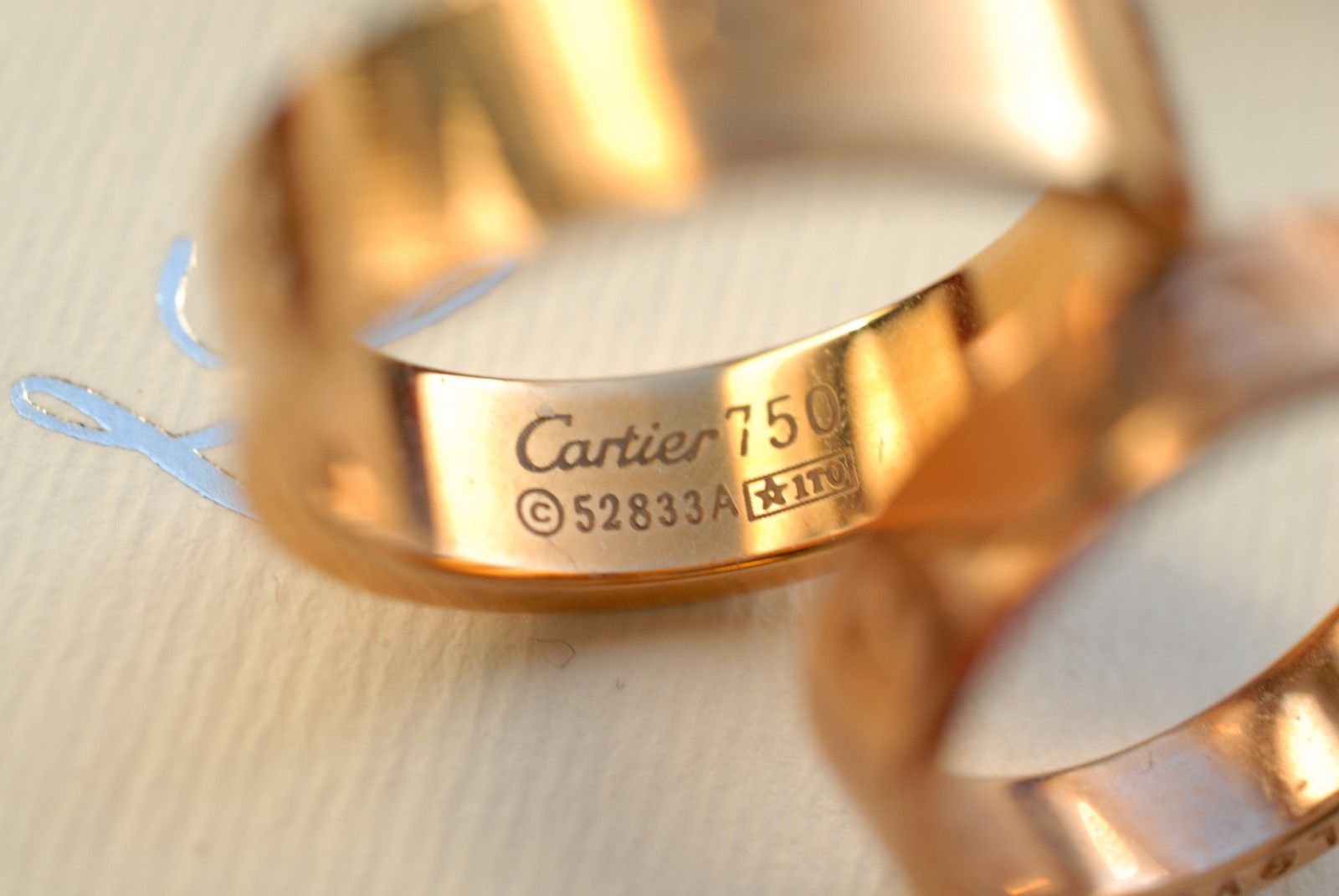 Парные свадебные кольца Cartier