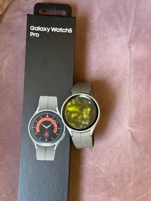 Samsung Galaxy watch5 pro