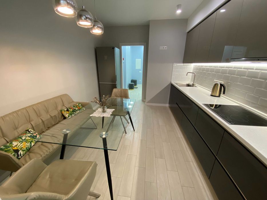 Оболонь Сдам Шикарну 2х кімнатну вул Героїв Полку Азов 8