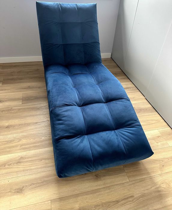 Stylowy niebieski szezlong Witek Home – stan jak nowy!