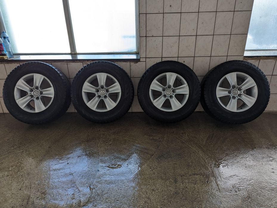 Диски титани BMW з резиною Nokian Nordman RS SUV 265/65 r17
