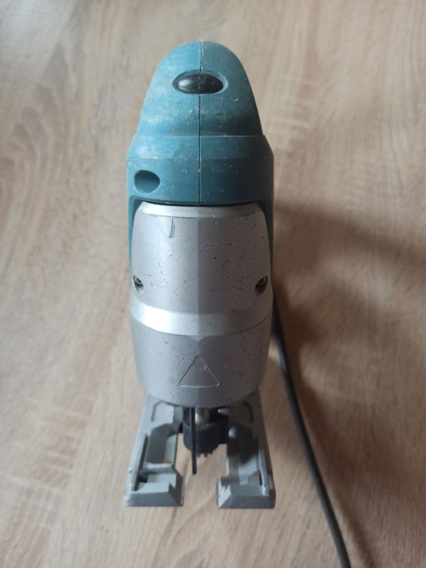 Лобзик Erbauer  ,710Вт