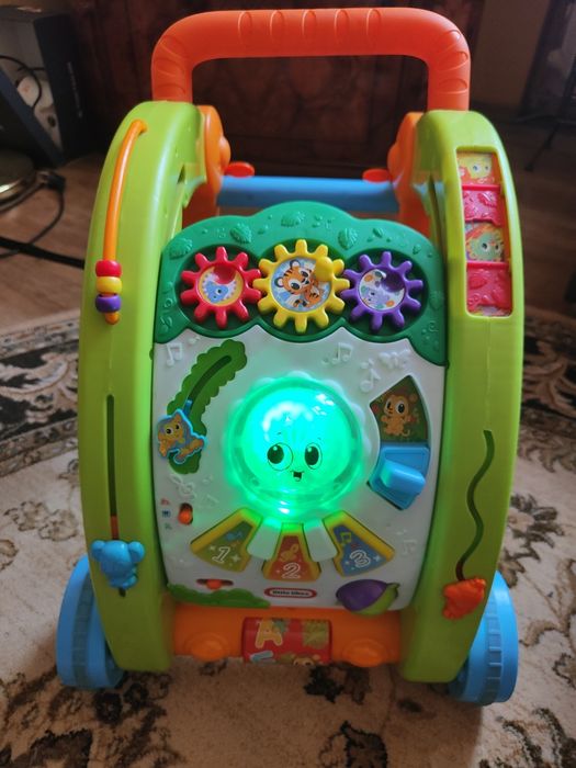 Pchacz jezdzik Little tikes sprawny