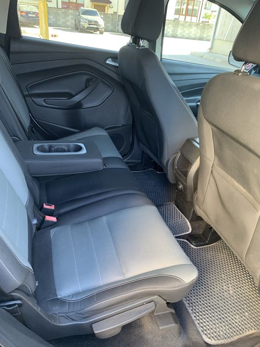 Продам Ford escape 2015 року