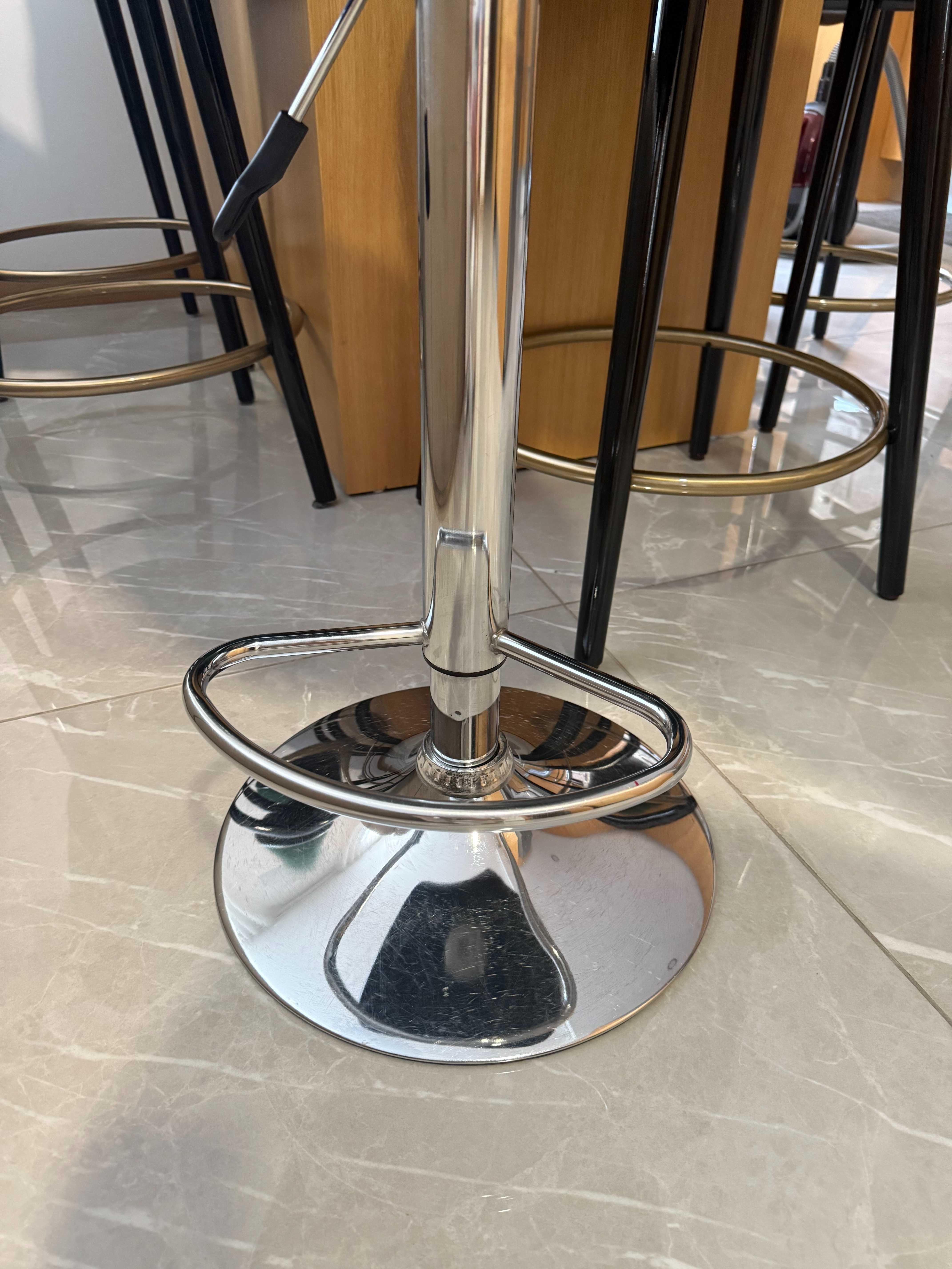 Bancos para bancada de cozinha