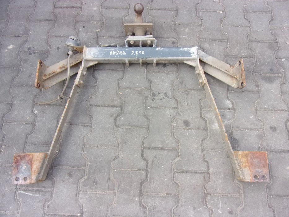 Hak holowniczy Renault Master II 02r.