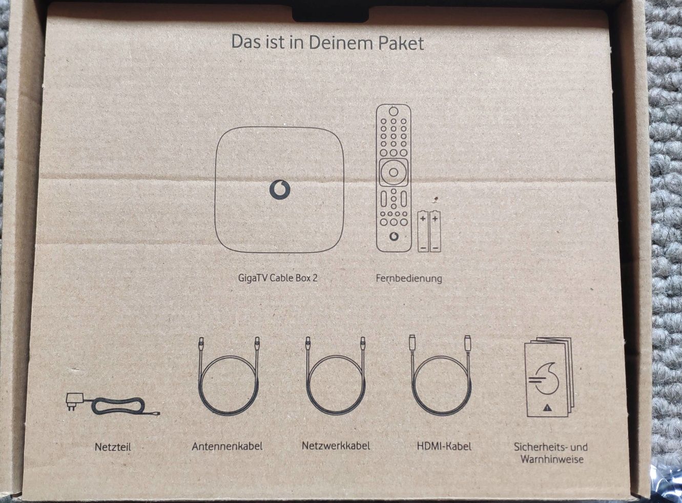 Vodafone GigaTV Cable Box 2 – pełen zestaw jak nowy