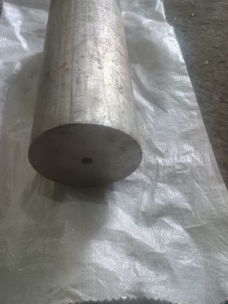 Кругляк алюминиевый,D=200мм.(Д16)