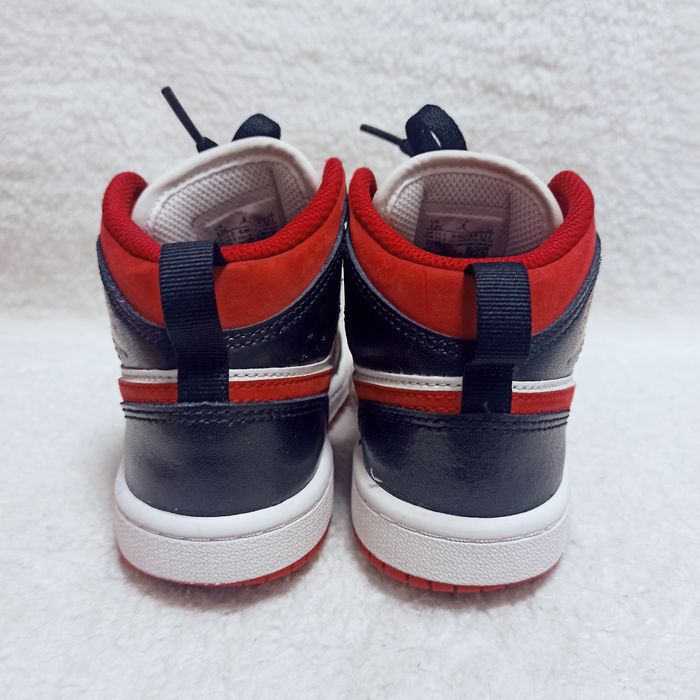 Nike Jordan Шкіряні Високі кросівки для хлопчика дівчинки, 29.5 розмір