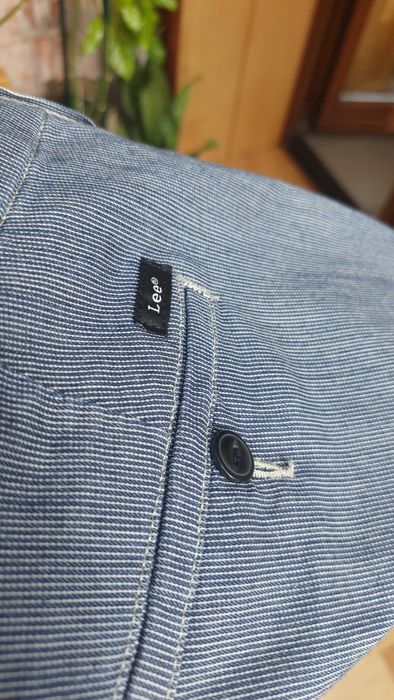 spodnie chino Lee w prążek chinosy marynarskie navy W28 L31