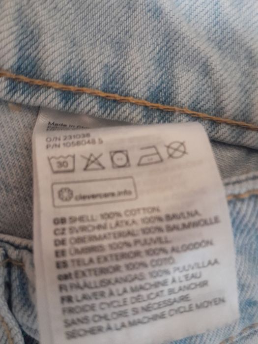 Nowe bez metki jeansy damskie dzwony z H&M