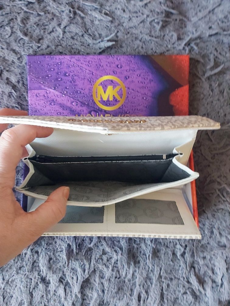 Mk portfel w pudełku