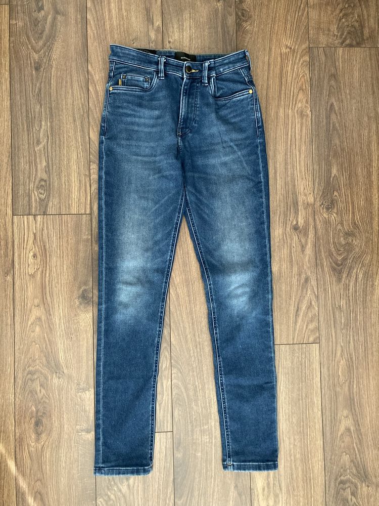 Spodnie dżinsy jeansy Reserved 28/32