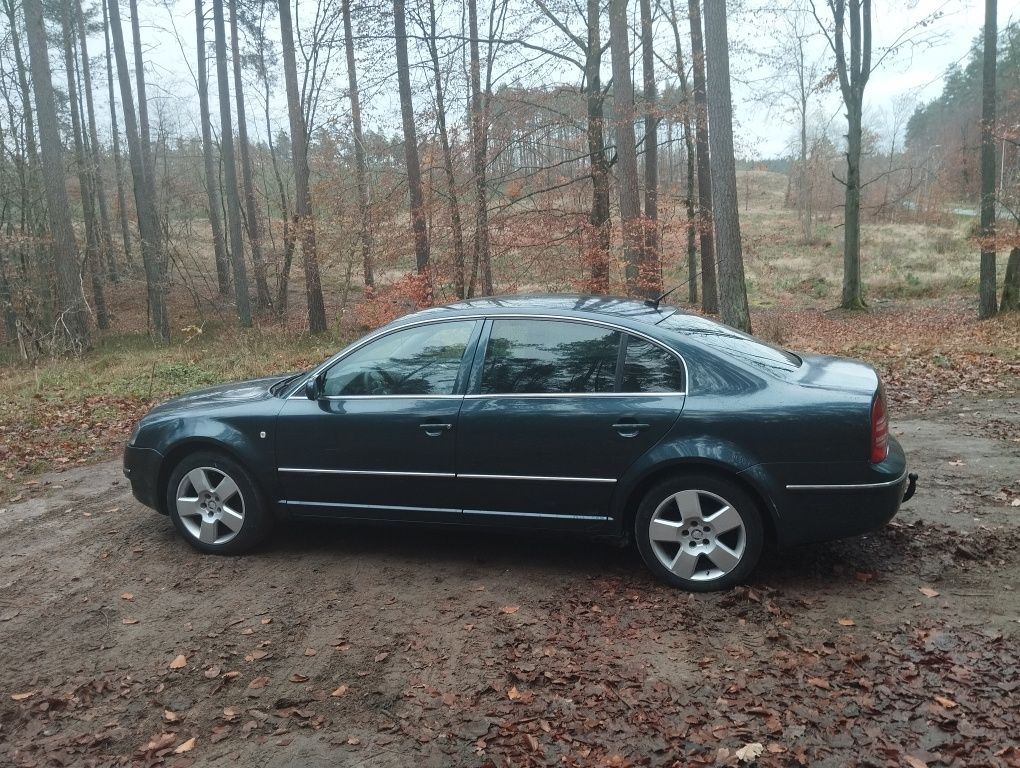 Skoda Superb 2.5 TDI long