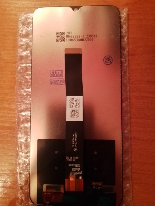 Продам дисплей Xiaomi9 А. Новый 400гр.
