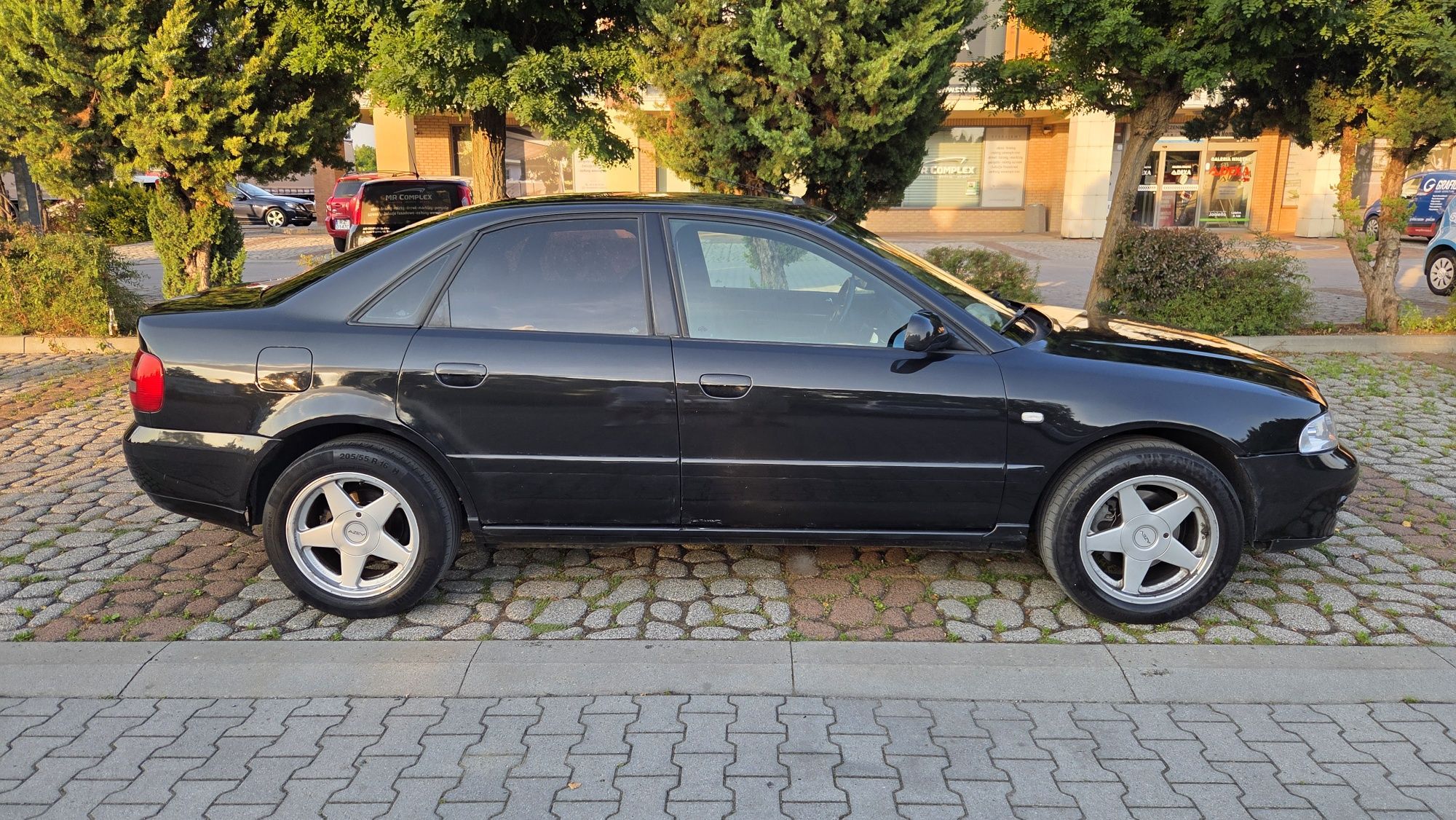 Audi a4 b5 1.9 tdi 2000r