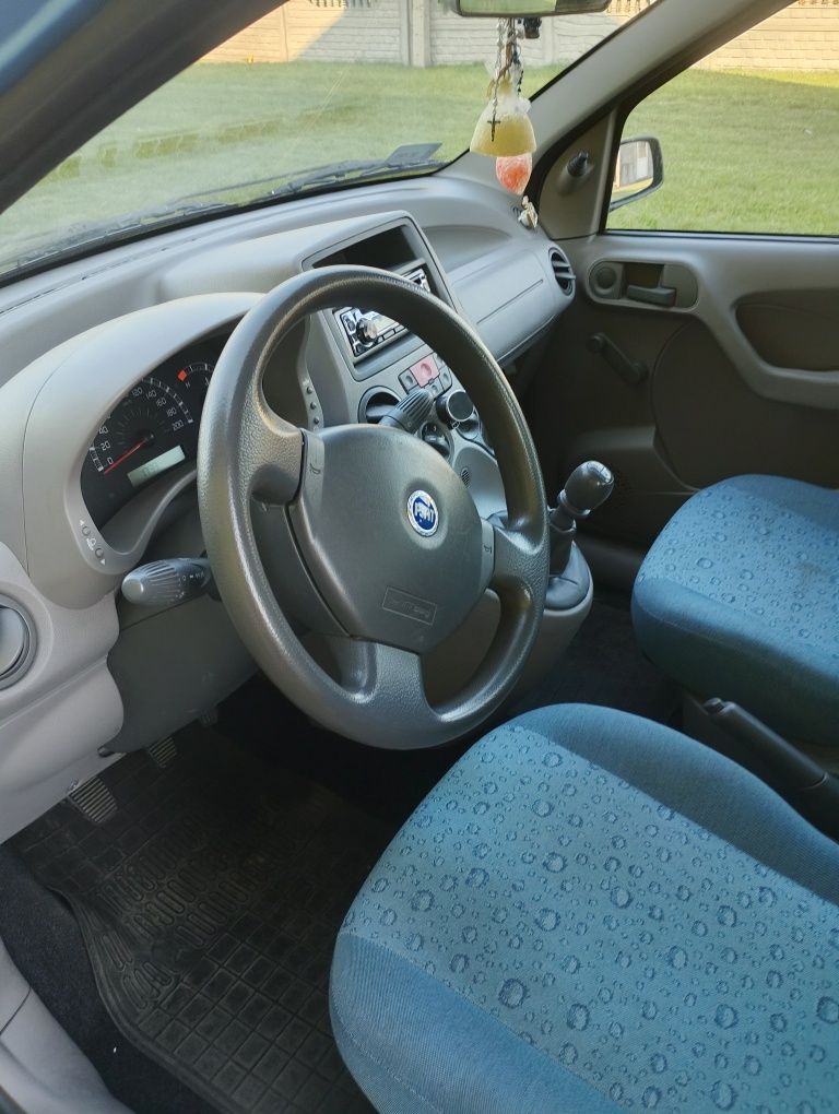 Sprzedam samochód fiat panda