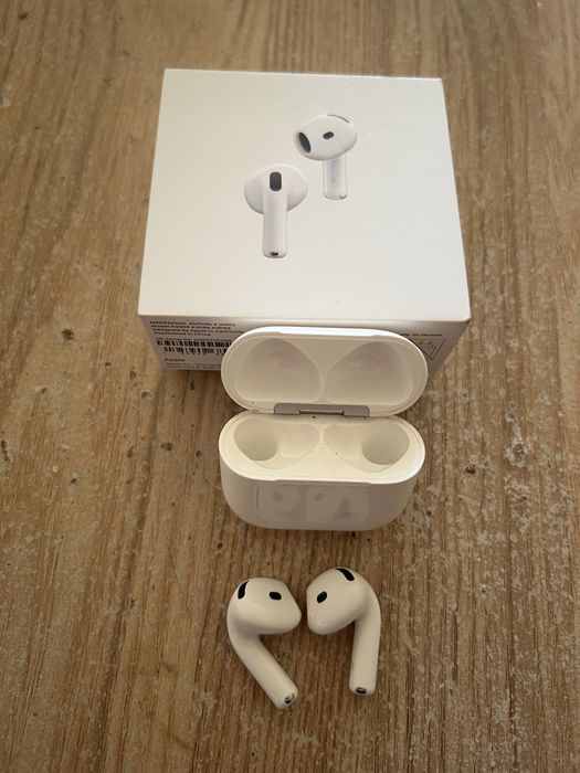 Airpods 4 com cancelamento ruido