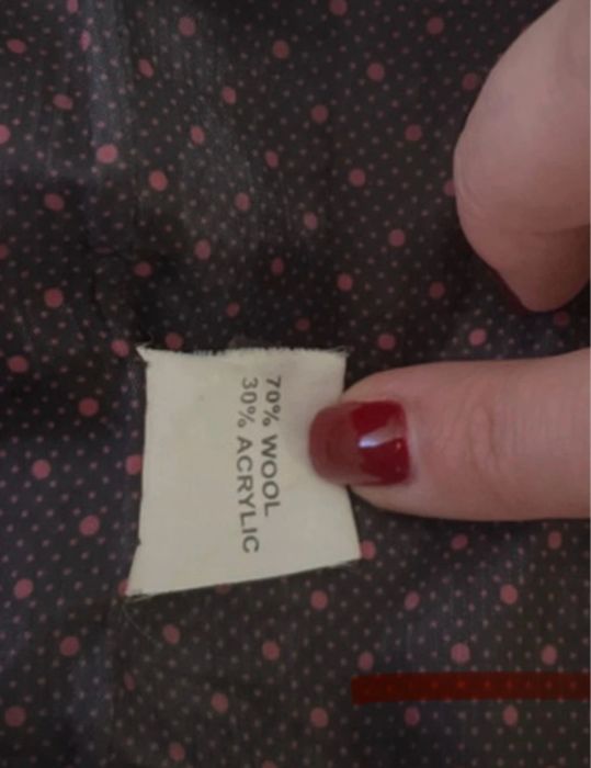 Klasyczny ptaszcz marki Alvar Trade Mark rozmiar 40.