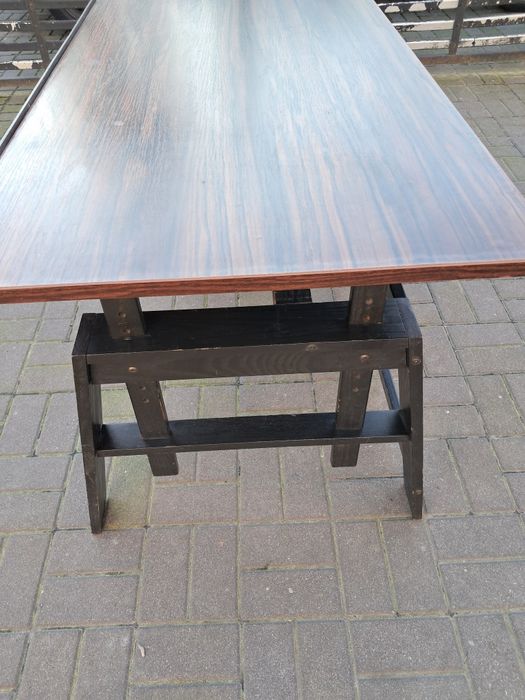 Stół kreślarski .