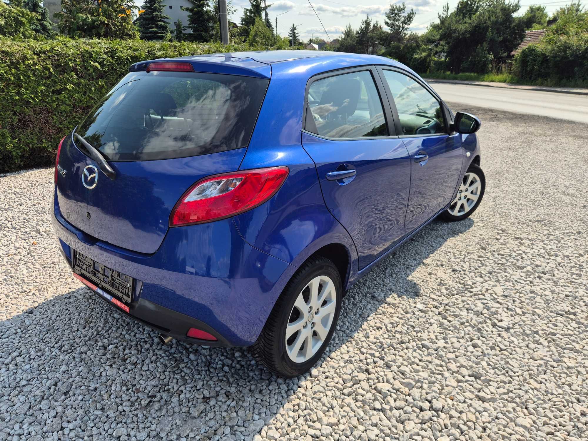 MAZDA 2 Z ROKU 2010 1.3  Stan Bdb Klima Sprawna Ladne Opony 149000tys
